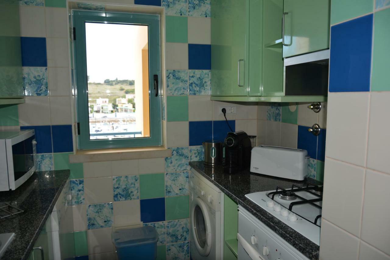 Stunning Apartment With Marina Views Αλμπουφέιρα Εξωτερικό φωτογραφία